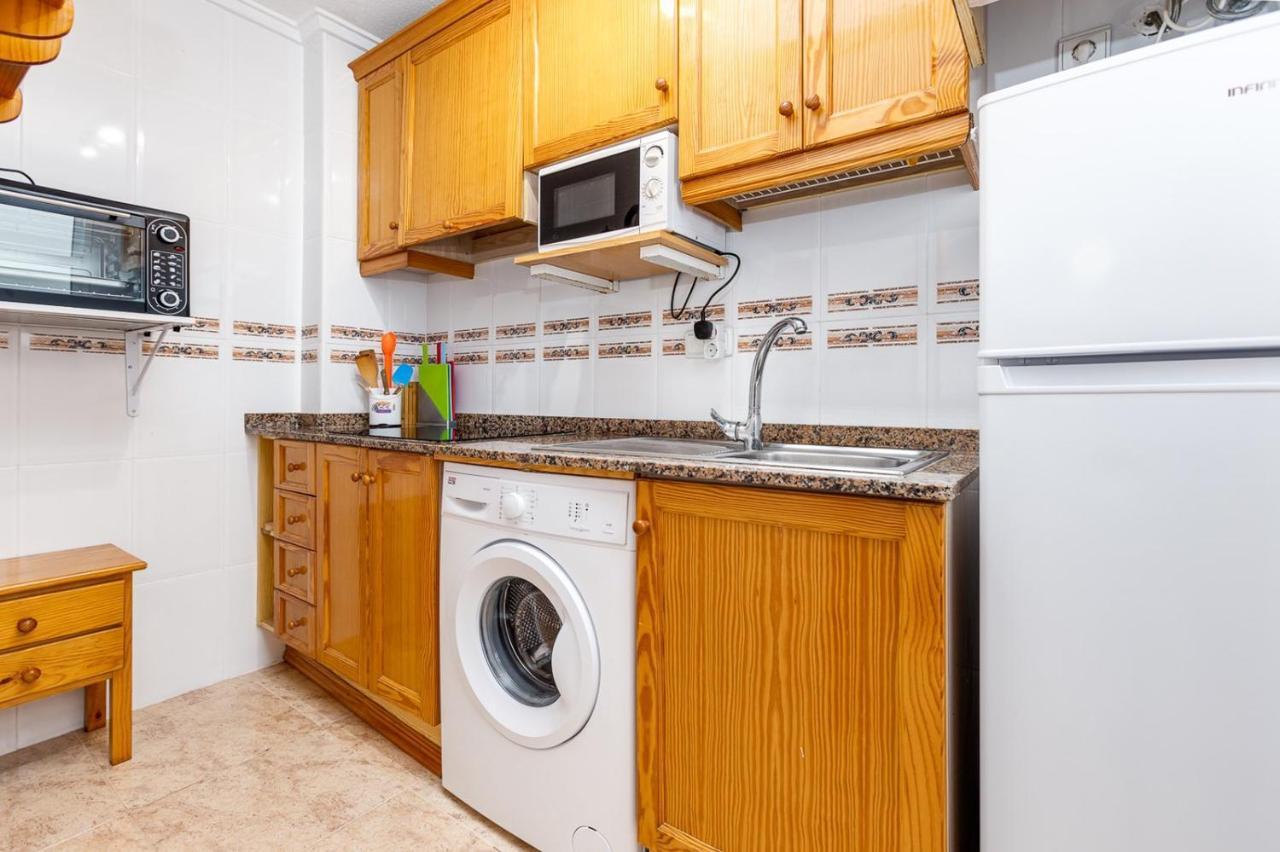 Сomfortable Apartament Caballero De Rodas Torrevieja Luaran gambar